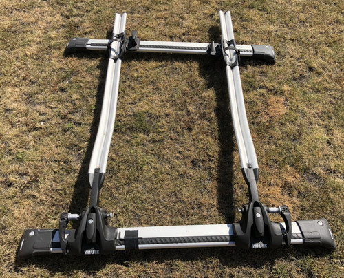 Genuine thule roof bars - roof, 2